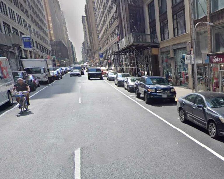 A female drug dealer and her boyfriend were reportedly selling drugs from a table outside 235 West 37th Street when they were confronted by a rival group of drug dealers.