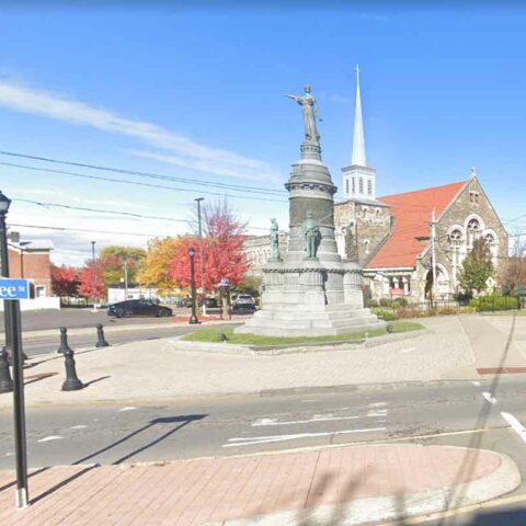 On december 6, 2022 at approximately 7:20pm utica police units were dispatched to oneida square regarding a shots fired investigation