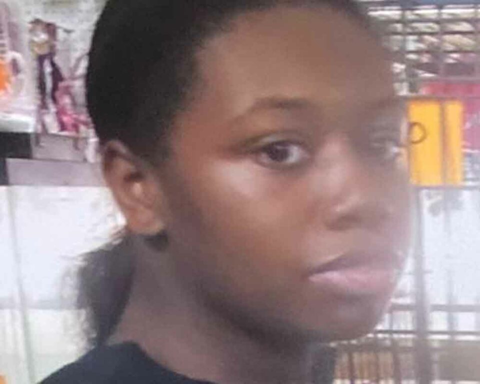 14-year-old Mercedes Hackshaw (5’2 120lbs). Last seen in the Middle River area wearing black glasses, blue sweatshirt, gray sweatpants, white crocs. Anyone with information is requested to call 911 or 410-307-2020.