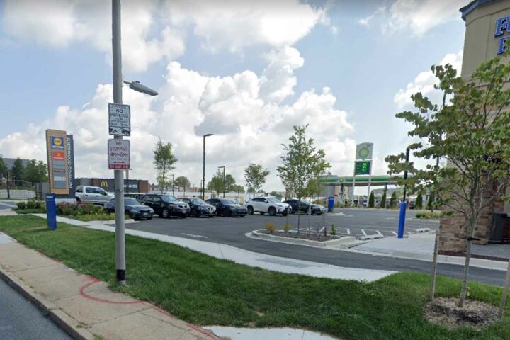 On December 11, 2022, at approximately 6:43 p.m., Northeast District officers responded to the 1500 block of Havenwood Road to investigate a reported shooting.
