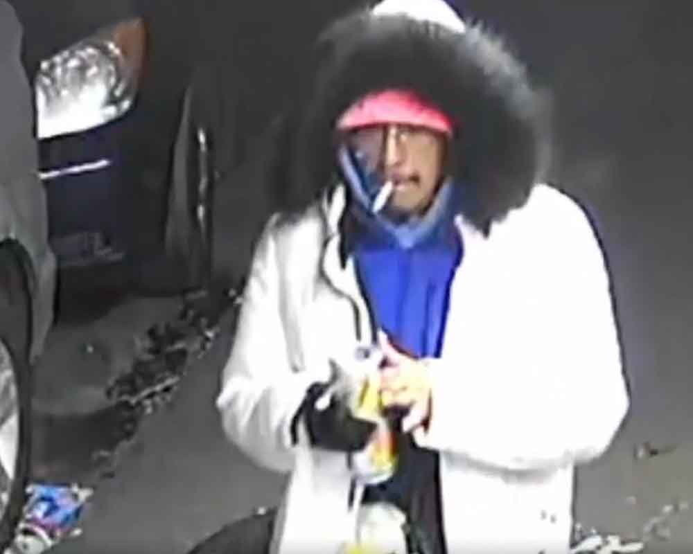 Suspect wanted for Christmas shooting, robbery in Queens