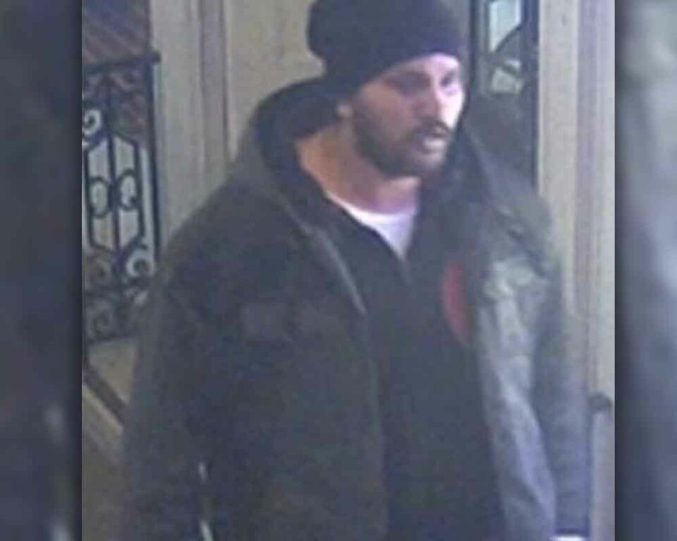 Woman groped, robbed and assaulted inside 42nd Street subway station