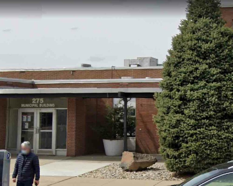 Palisades park city worker injured in crash on way to christmas tree lighting - photo licensed by shore news network.