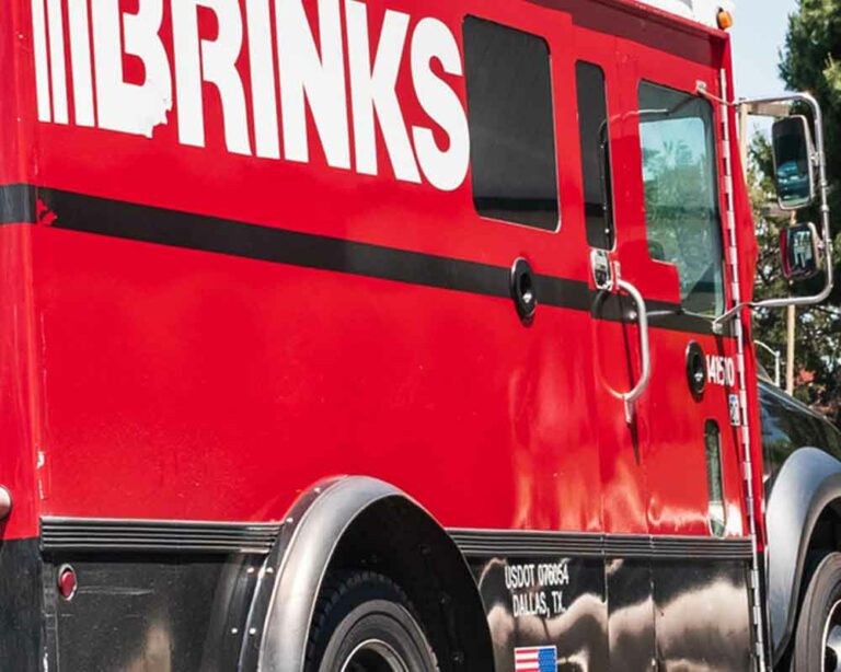 It was reported to police that on friday, january 6, 2023 at approximately 1300 hours, in front of a chase bank located at 5423 8 avenue, a brink's employee was making a bank money drop when two unknown individuals approached him and began to ask for directions. While the employee was distracted, another unknown individual quickly removed a bag that was left unattended on the bumper of the armored brink's truck and fled the scene on foot heading southbound on 8 avenue. The two other individuals fled the scene to parts unknown. The stolen bag contained $300,000 cash.