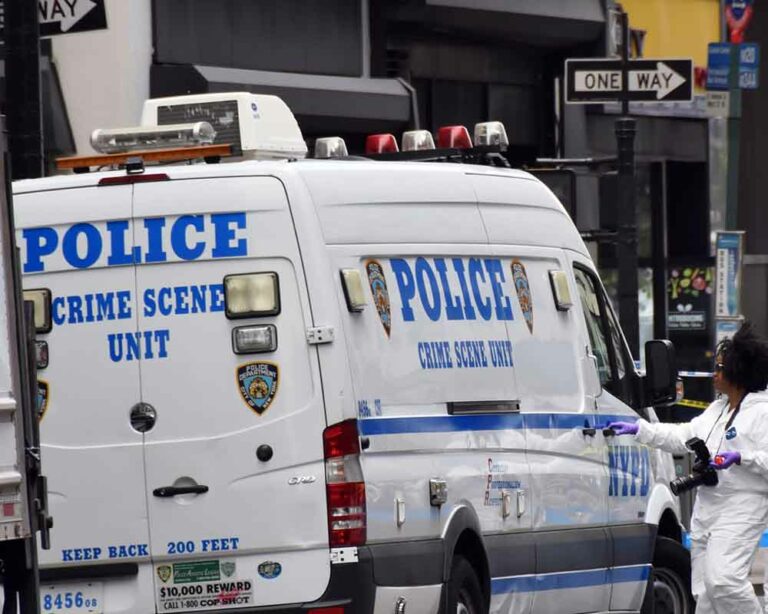 Police continue to search for suspects after an early morning fatal shooting in manhattan. - photo licensed by shore news network.