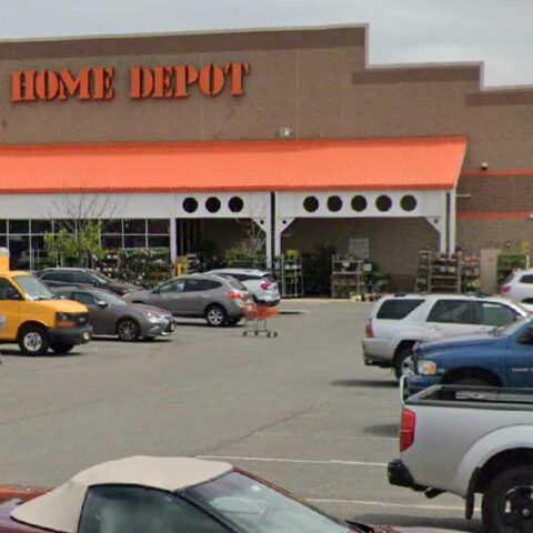 Couple found shot inside car at linden home depot - photo licensed by shore news network.