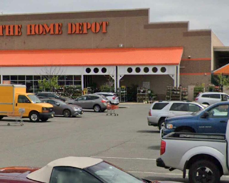 Couple found shot inside car at linden home depot - photo licensed by shore news network.