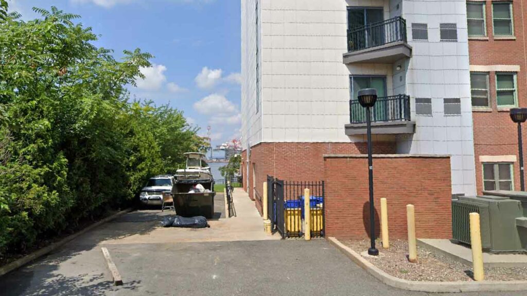 Body found on banks of newark bay near apartment complex - photo licensed by shore news network.