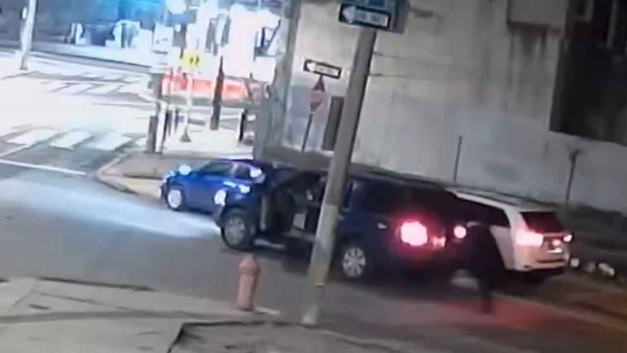 Man ambushed, shot walking to car in Philadelphia