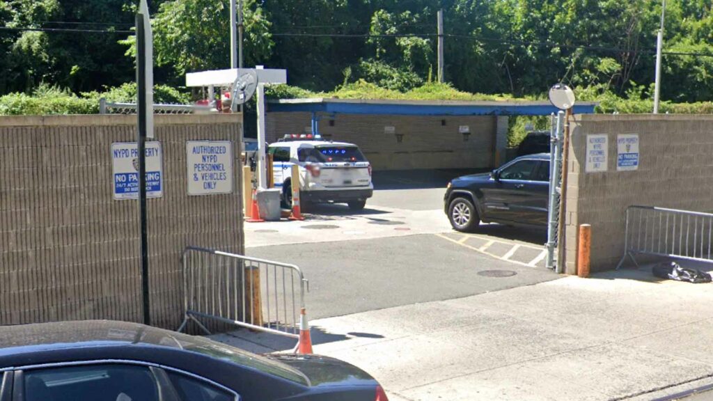 NYPD searching for elderly suspect who slashed tires outside the 112th Precinct HQ