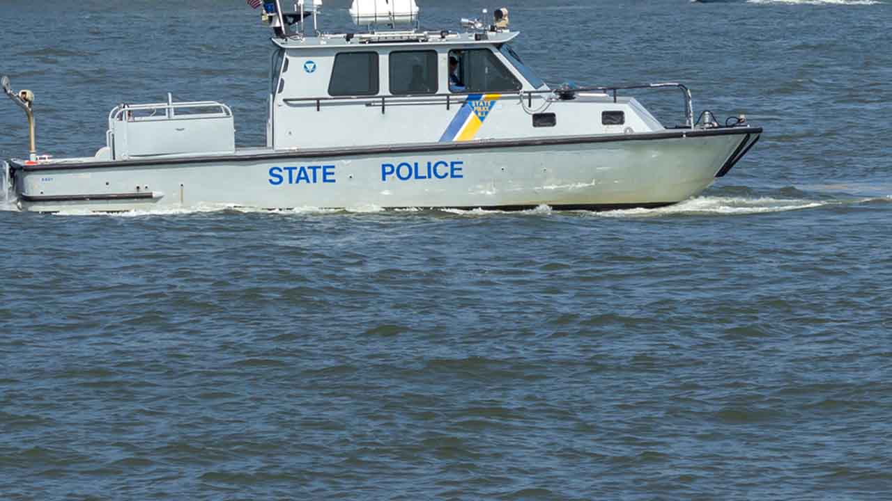 Ironworkers on Route 37 bridge assist in rescue of distressed kayaker in Barnegat Bay