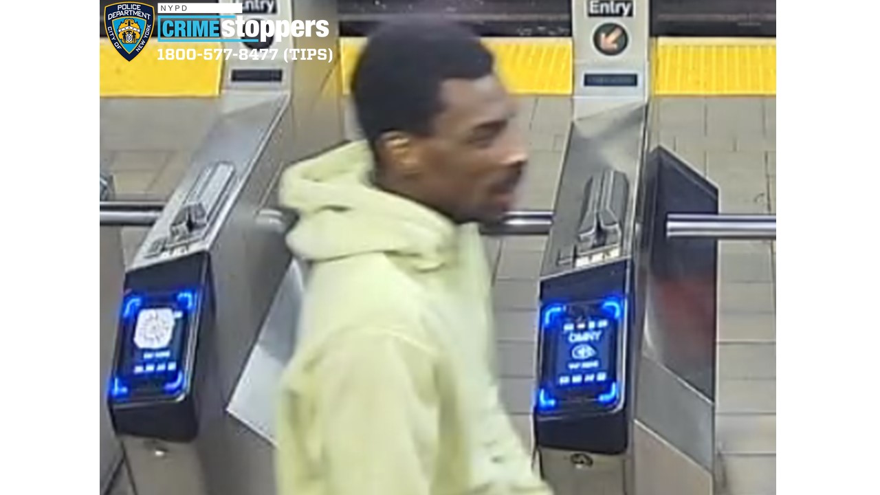 53-year-old man assaulted during botched robbery in Brooklyn