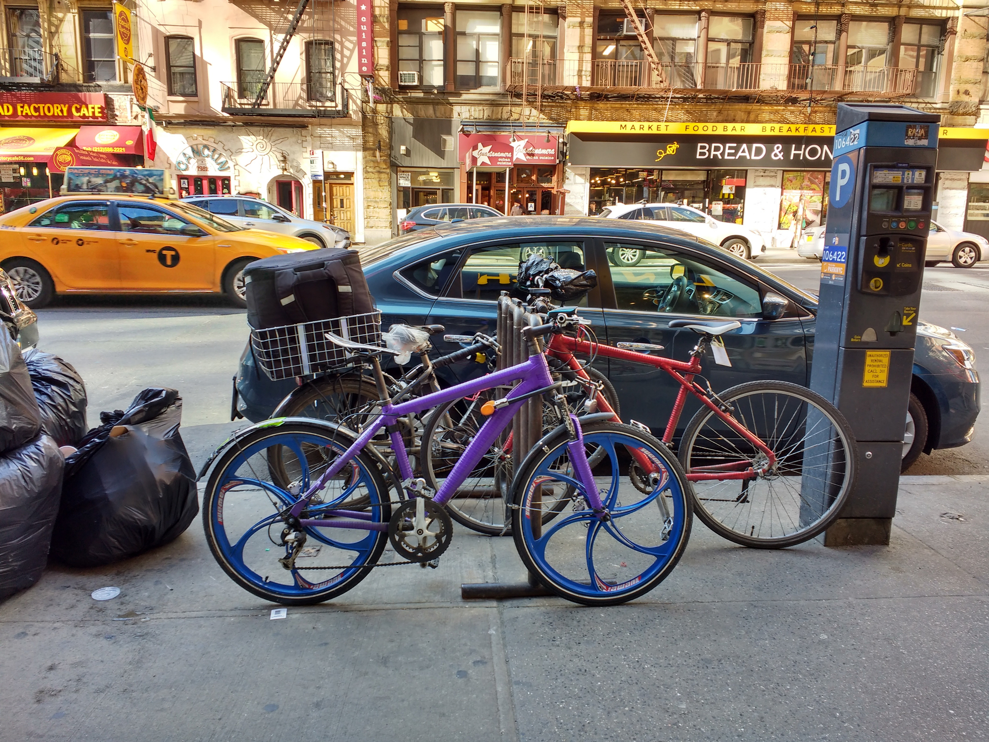 NYC man maced by bike thieves