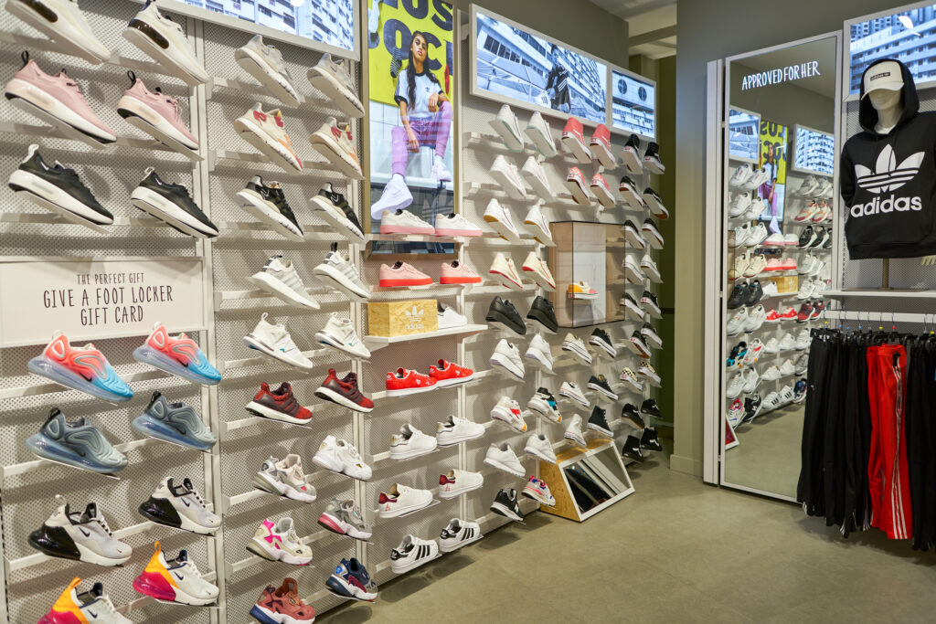 Foot Locker employee assaulted by sneaker thieves