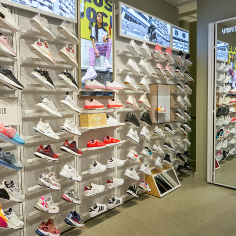 Foot locker employee assaulted by sneaker thieves - photo licensed by shore news network.