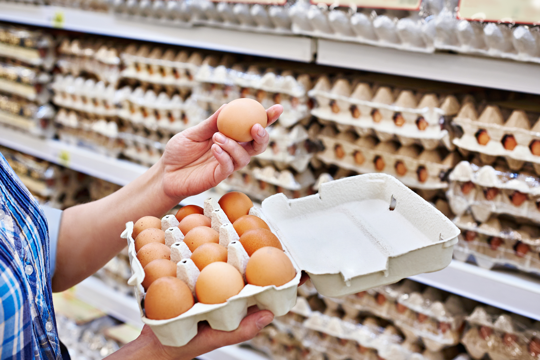 Soaring egg prices lead to black market trade, smuggling
