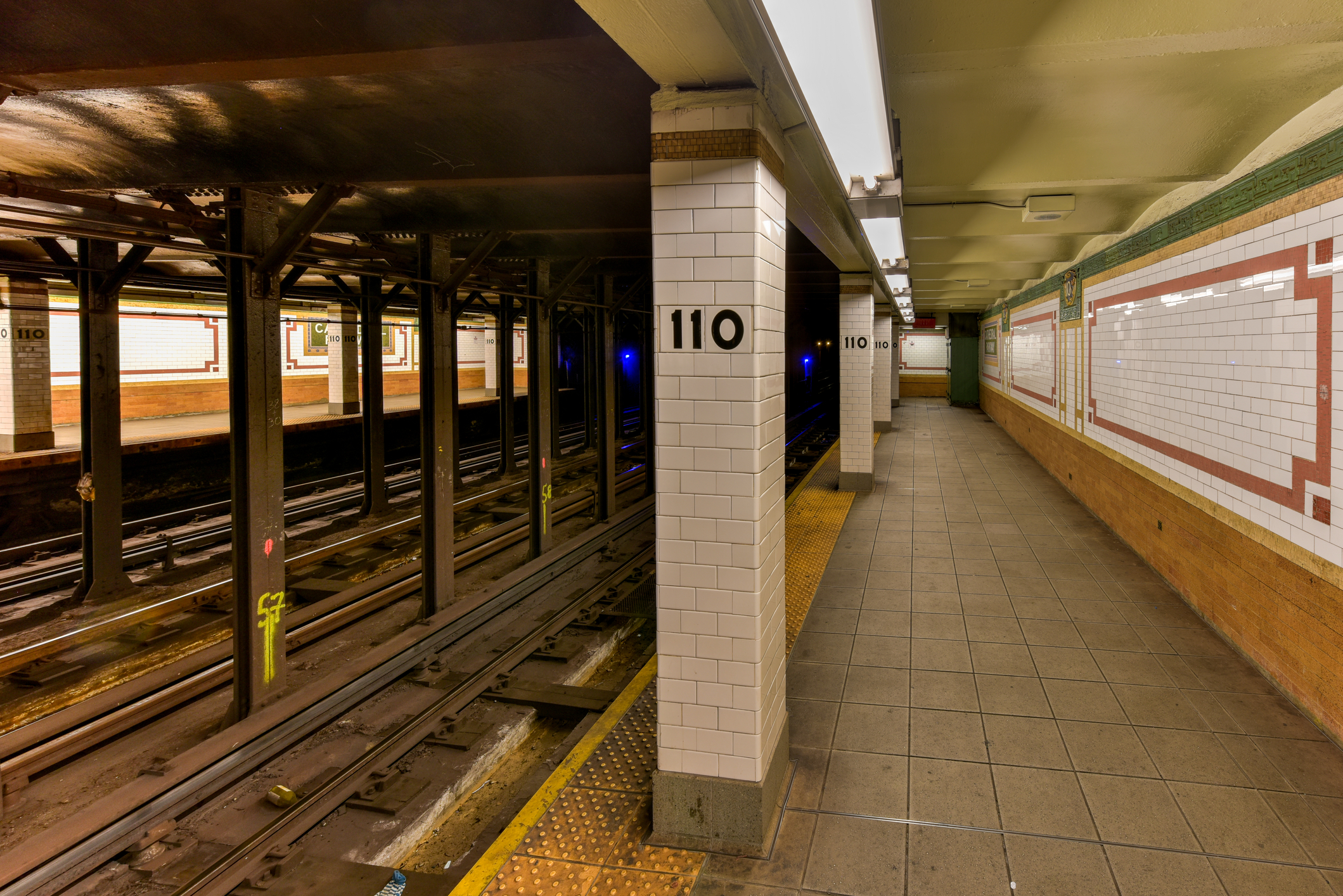 110 Street Subway © Demerzel21