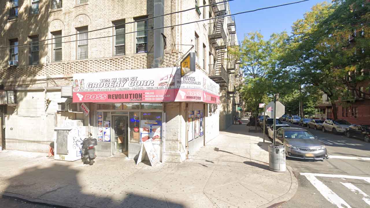 Two shot inside parked car in the Bronx were robbery victims, police