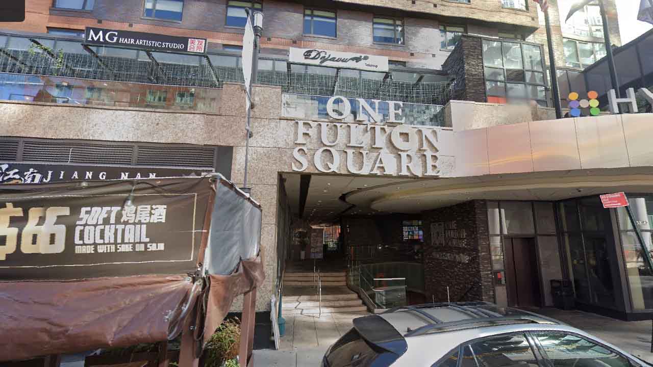 79-year old woman beaten during $500,000 Flushing diamond store robbery