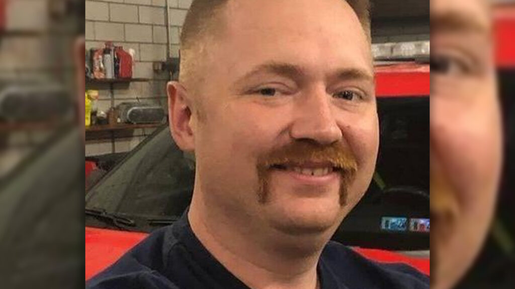 Community unites to support Philadelphia firefighter who fell from roof