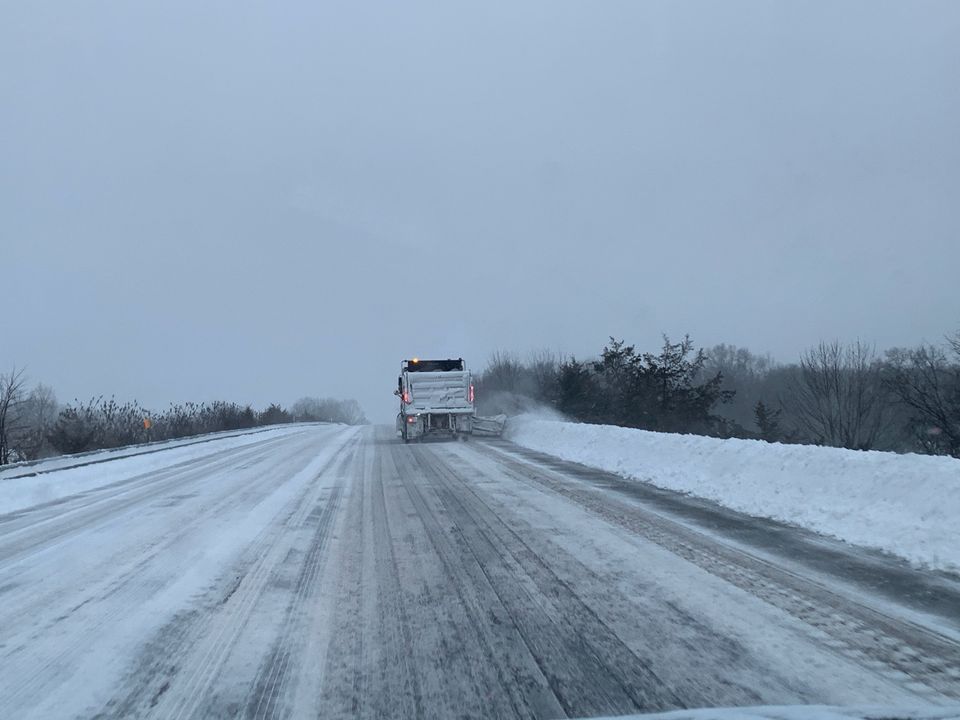 Traffic Alert: New York State Police issue winter storm travel warning