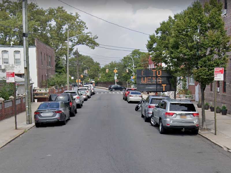 60-year-old beaten and robbed in Brooklyn