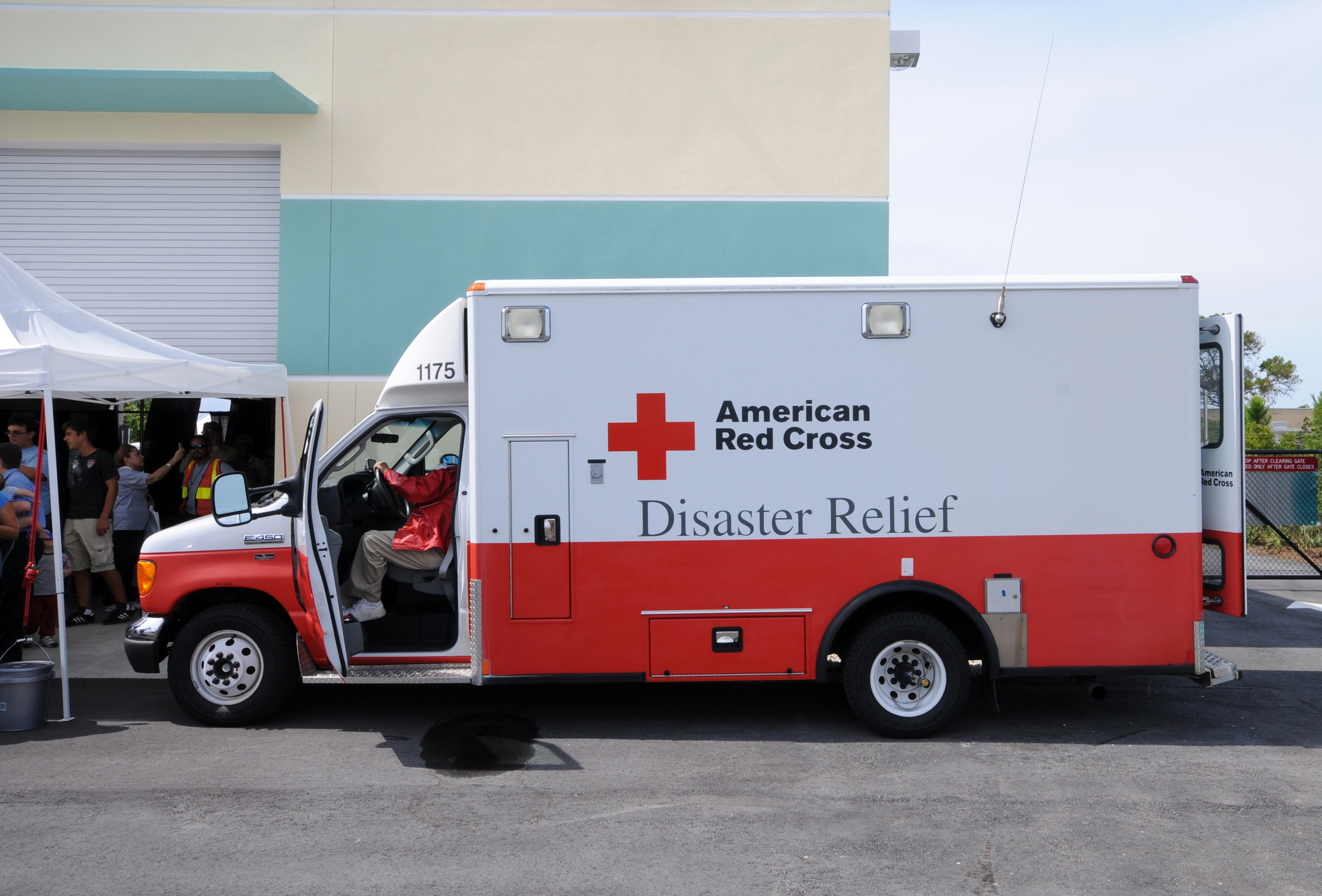 Red Cross Packets Show Migrants Where To Cross The US Border