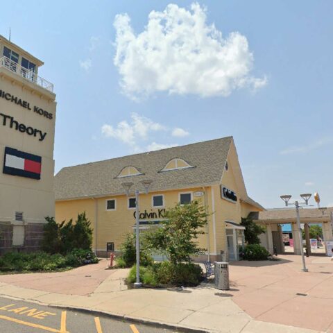 Five new stores coming to jersey shore premium outlets - photo licensed by shore news network.