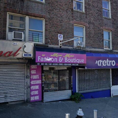 Nyc boutique robbed at knifepoint over $50 worth of merchandise - photo licensed by shore news network.