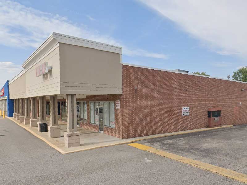 Police spot suspects in ski masks pushing stolen motorcycle behind Glen Burnie shopping center