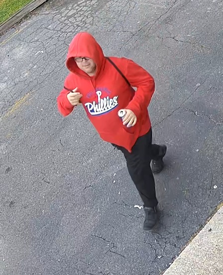 Woodbury Police seek man who broke glass at NJ Transit shelter