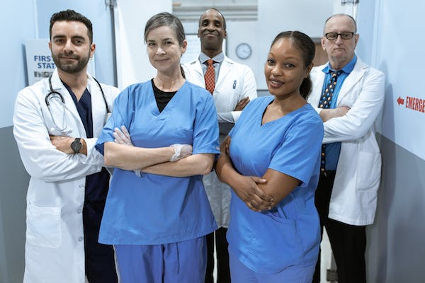 6 Things to Consider When Choosing an Online Nursing Program
