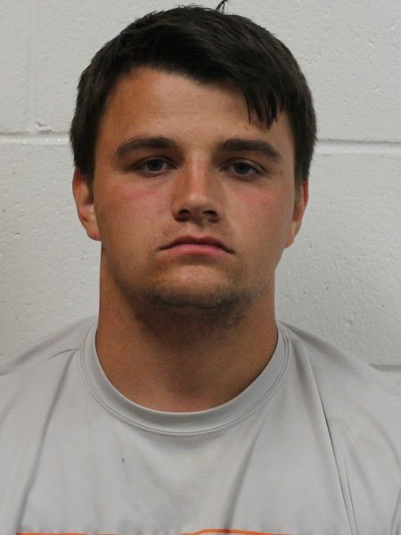 18-year-old charged for soliciting minors while on release with ankle bracelet 18-year-old charged for soliciting minors while on release with ankle bracelet