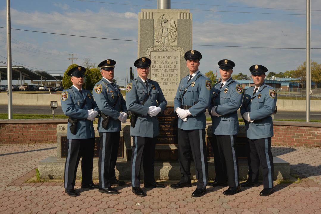 Brick police honor fallen first responders during COVID-19 at memorial service