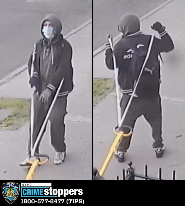 NYPD seeking suspext who broke burglarized Queens church