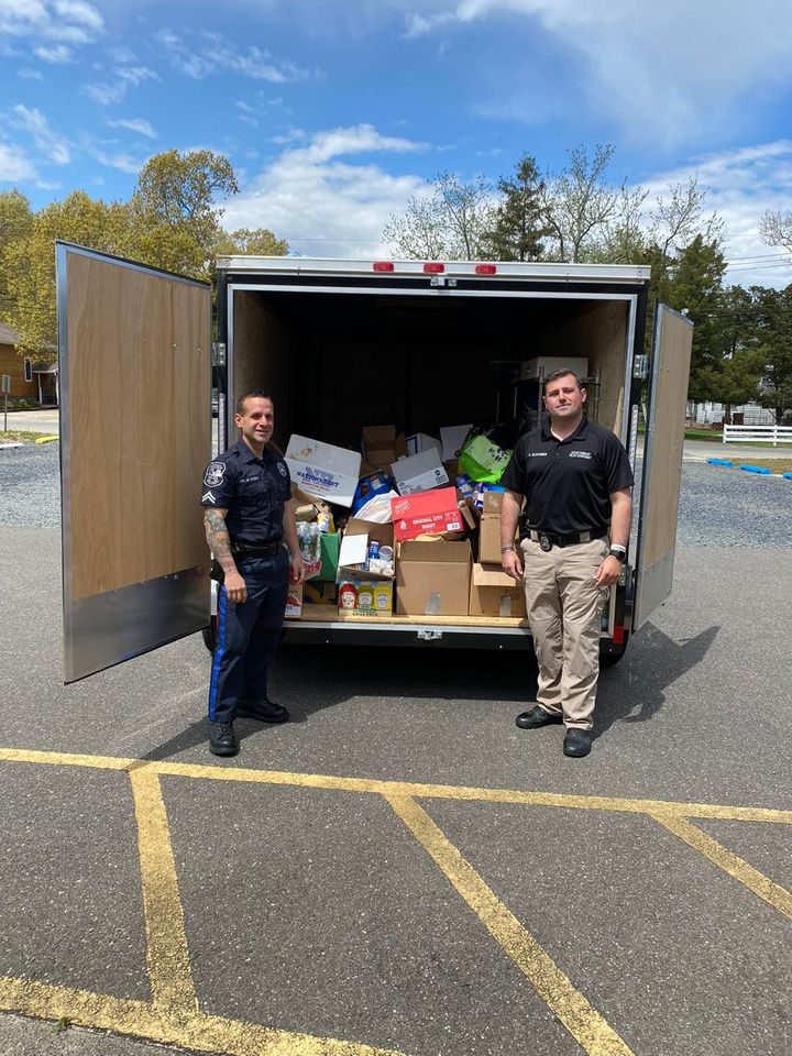 Ocean Township Police help distribute food to those in need