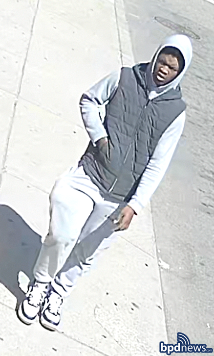 Baltimore police seeking armed robbery suspect