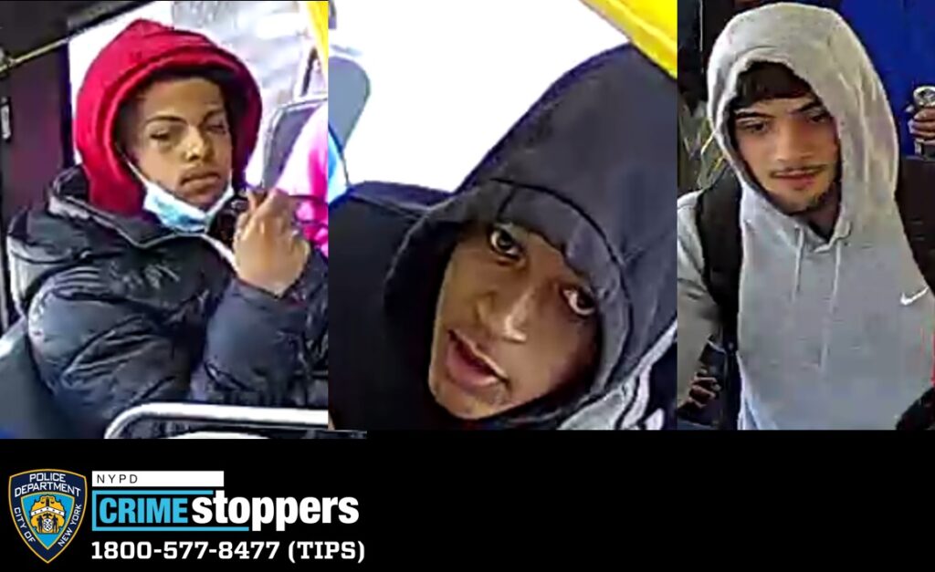 Police searching for additional suspects who robbed 15-year-old boy on NYC bus Police searching for additional suspects who robbed 15-year-old boy on NYC bus