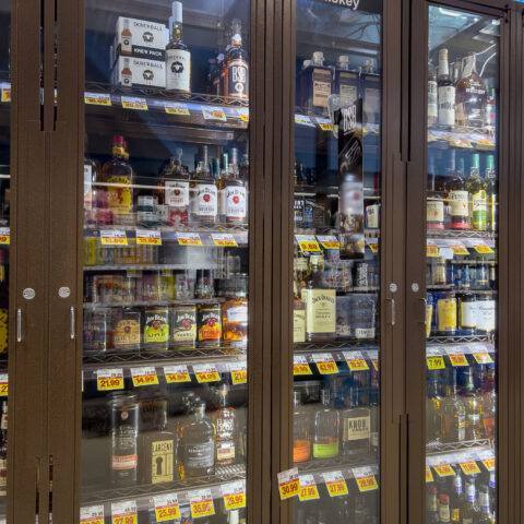 Lock up the shoplifters, not the inventory, new jersey legislator says - photo licensed by shore news network.