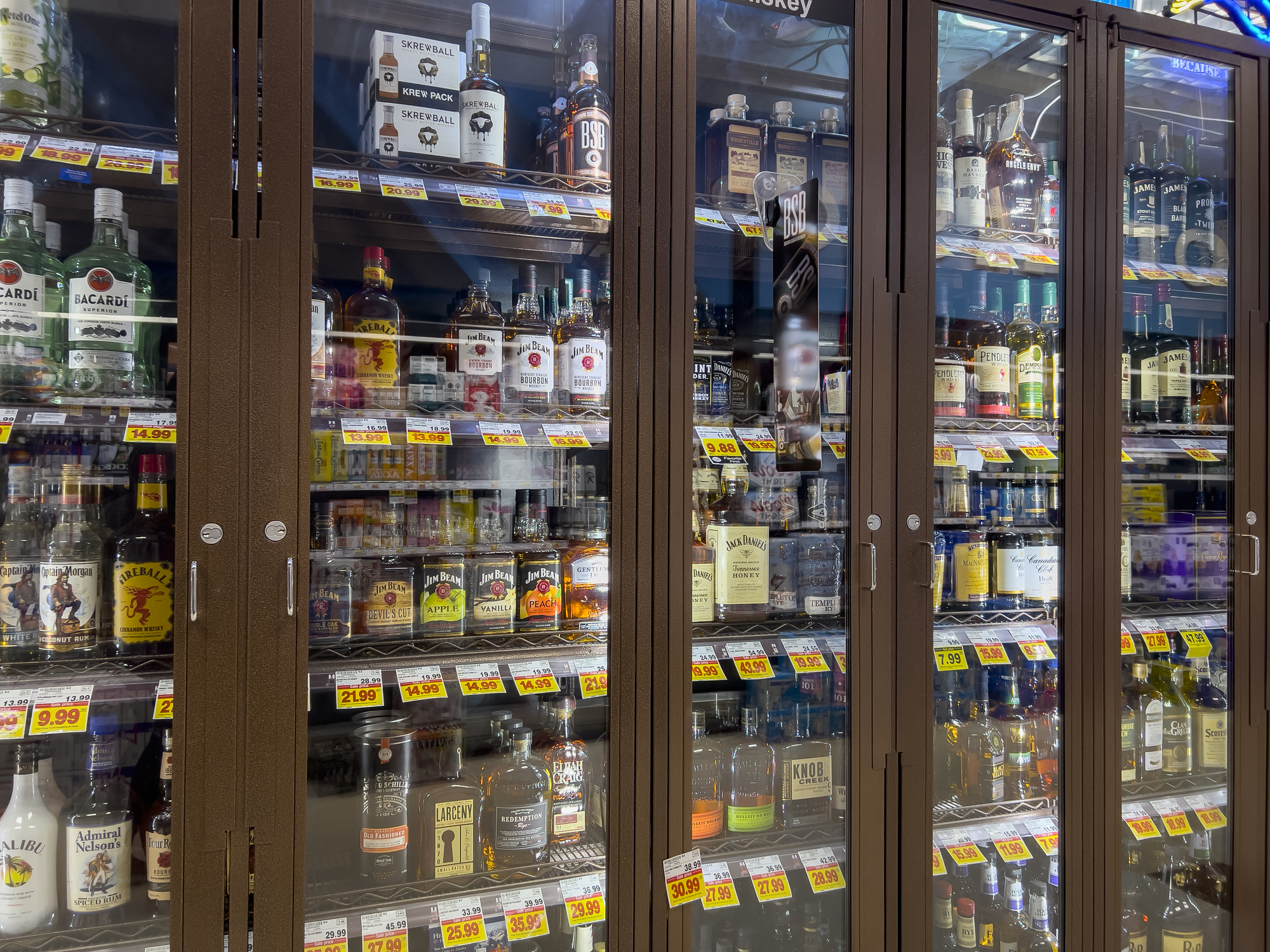 lock up the Shoplifters, not the Inventory, New Jersey legislator says