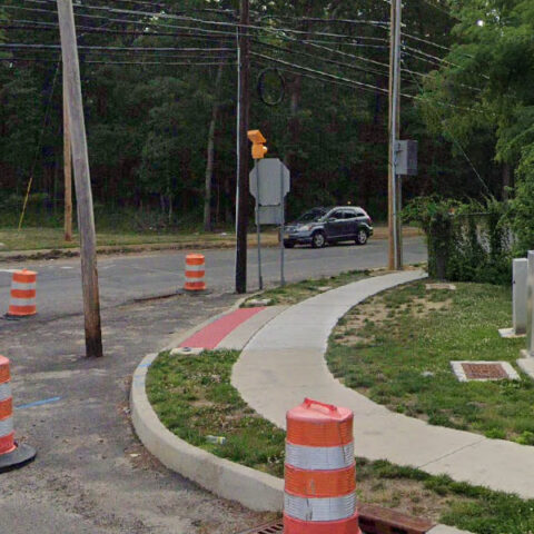 New traffic light goes live on vermont avenue near lakewood-toms river border - photo licensed by shore news network.