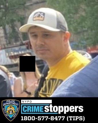 Suspects wanted for grand larceny in NYC Suspects wanted for grand larceny in NYC