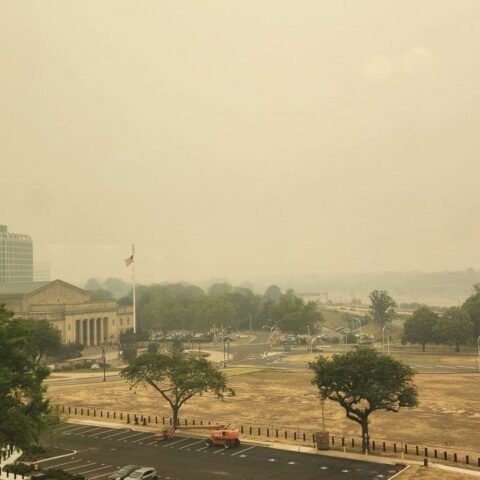 New jersey state offices close early due to poor air quality - photo licensed by shore news network.