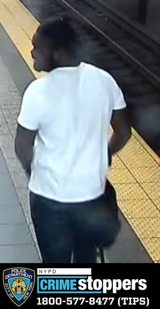 Police investigating assault inside 42nd Street subway station Police investigating assault inside 42nd Street subway station