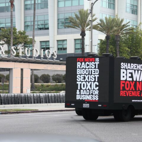 ‘deeply flawed’ and ‘laughable’: experts slam study finding facebook does not censor conservatives - photo licensed by shore news network.