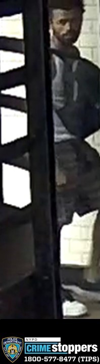 NYC Subway Rider Smashed in Head With Glass Bottle NYC Subway Rider Smashed in Head With Glass Bottle
