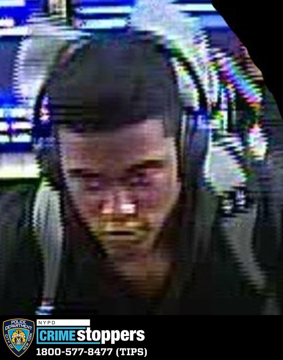 Woman Groped Aboard NYC Subway Train Woman Groped Aboard NYC Subway Train
