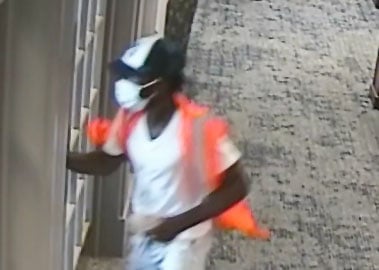 Police Release Photo of Suspect in Bank Robbery