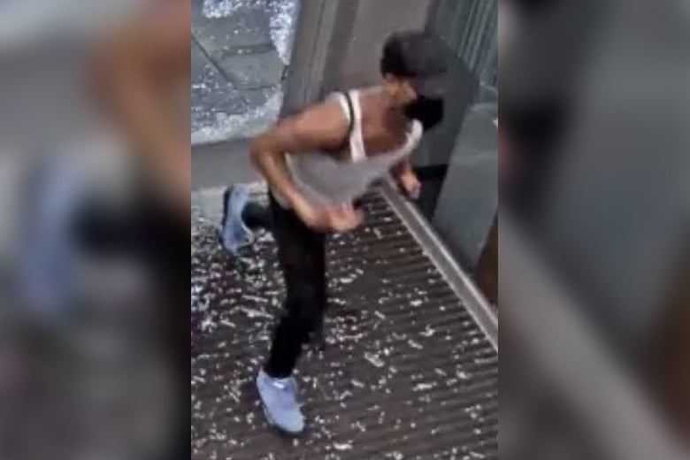 String of Smash and Grabs Reported at Philadelphia Shopping Center