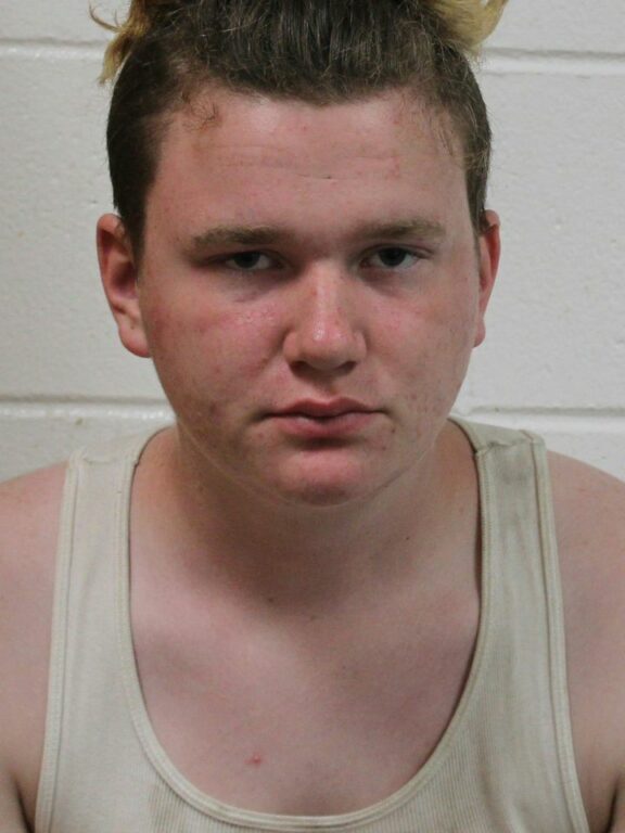 Three Teens Arrested in Hebron Armed Robbery Attempt Three Teens Arrested in Hebron Armed Robbery Attempt